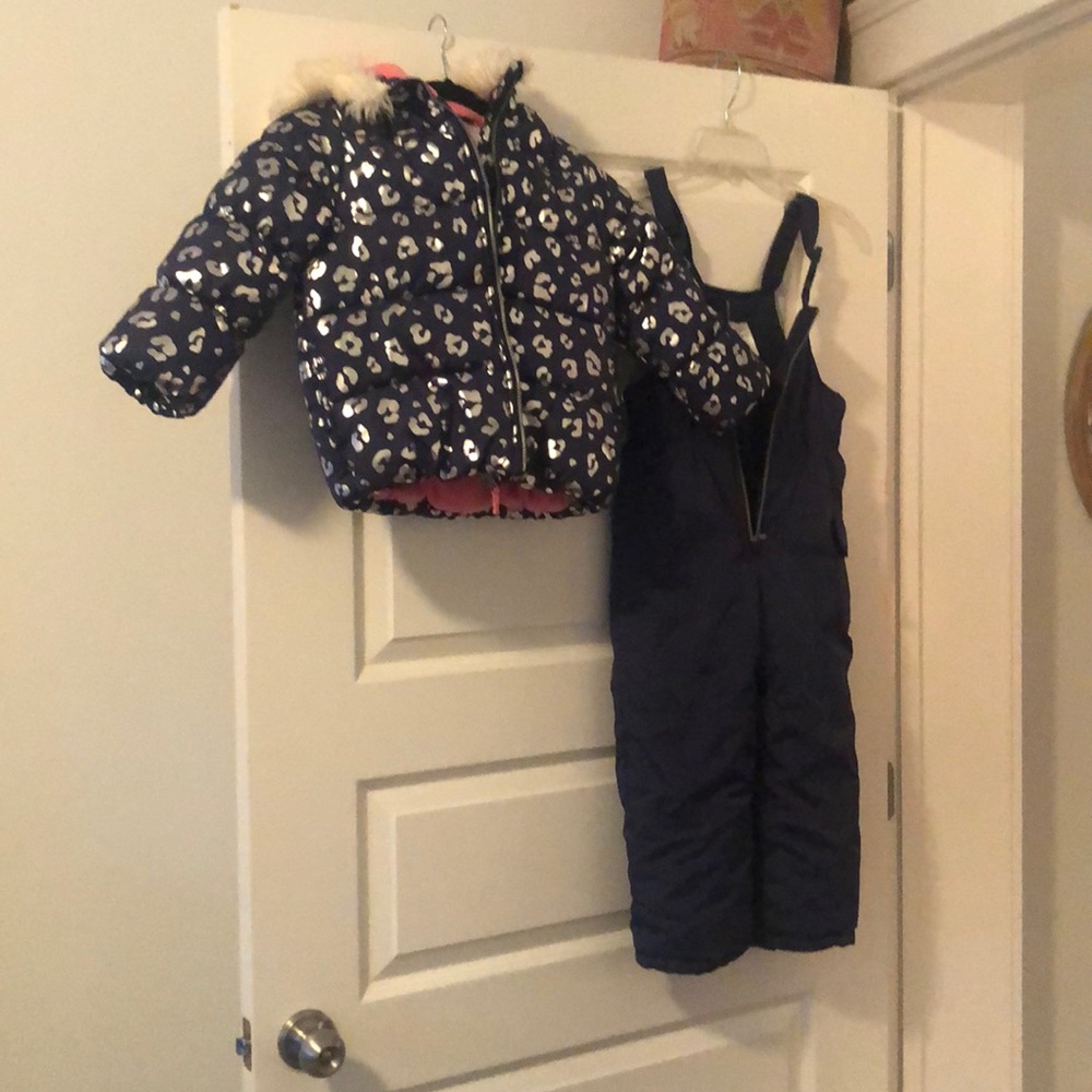 Carters girls 6/6x ski Jacket and Bibb.